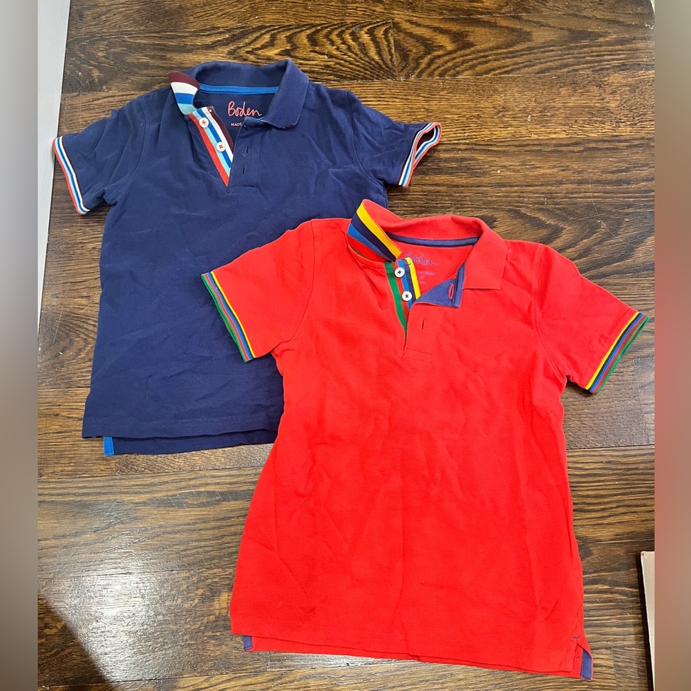 Boden Kids Polo Shirts in Red and Navy with stylish color details 7/8 years old